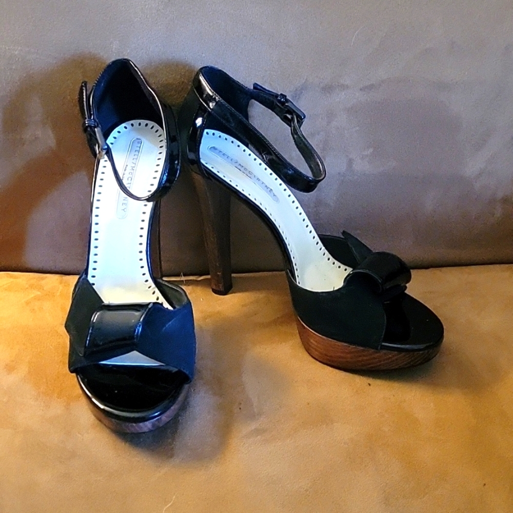 Stella Mccartney sixe 38.5.